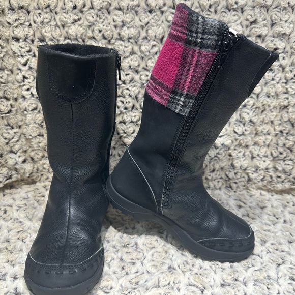 UNIQUE Keen Girls tall full-grain black leather/plaid boots. US 1 UK13 EU 33 - Picture 2 of 11